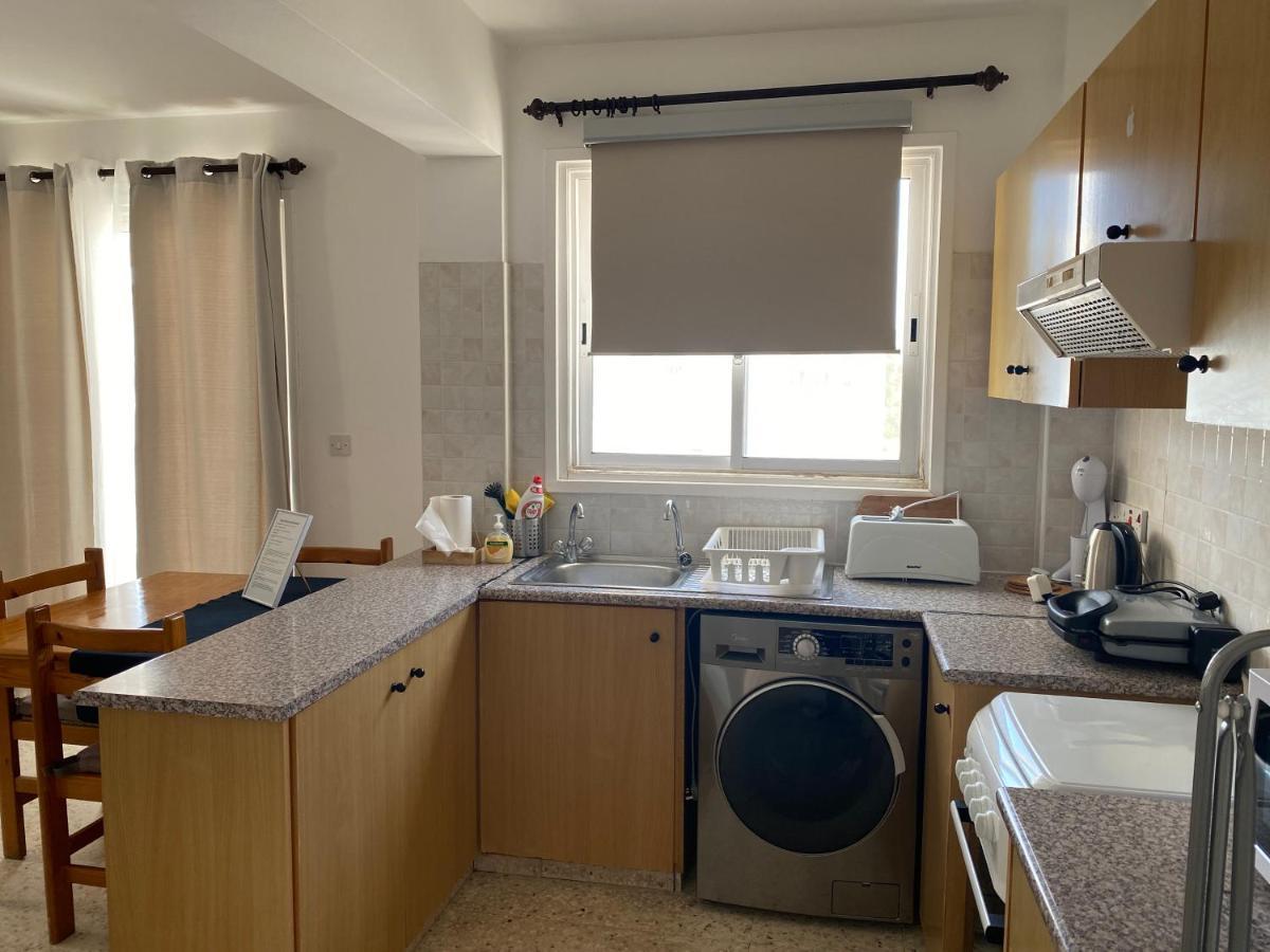 Riana Latchi Apartment Polis エクステリア 写真